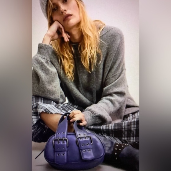 Free People Handbags - NWT Free People Say Yes Bag Lavender Leather Purse New $78 retail